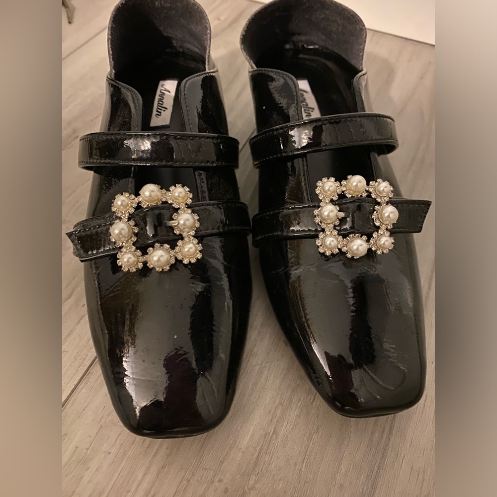 Ballet Flats - Picture 2 of 3